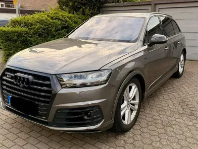 Gebraucht Audi SQ7 Sport 435 PS (319 kW) 2016 Grau SUV