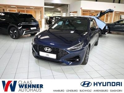 Neu Hyundai i30 Advantage 101 PS (74 kW) 2025 Blau Limousine