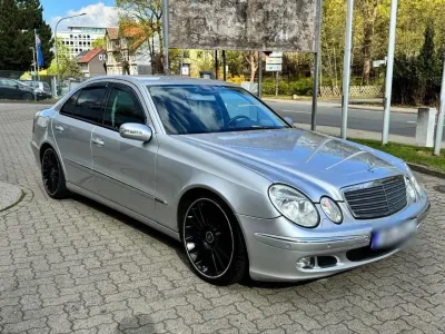 Gebraucht Mercedes E320 224 PS (164 kW) 2004 Silber Limousine
