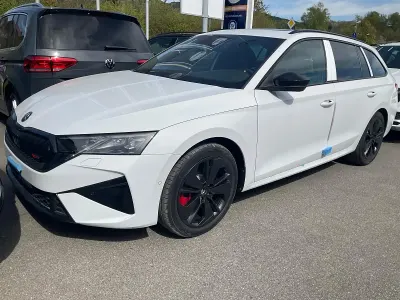 Ny Skoda Octavia RS 265 HK (194 kW) 2026 Hvid Stationcar