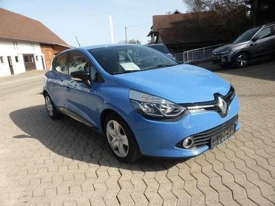 Gebraucht Renault Clio IV Dynamique 90 PS (66 kW) 2015 Französischblau Kleinwagen