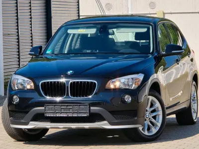 Gebraucht BMW X1 Advantage 116 PS (85 kW) 2015 Schwarz SUV