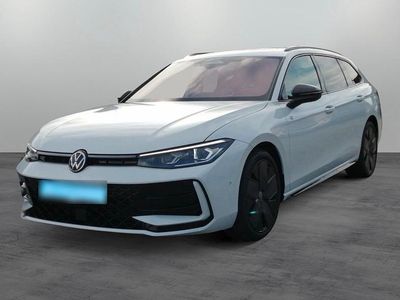 Gebraucht VW Passat R-line 150 PS (110 kW) 2024 Weiß Kombi