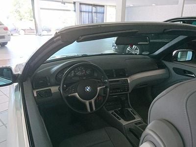 Gebraucht BMW 325 Cabriolet 192 PS (141 kW) 2002 Silber Cabrio