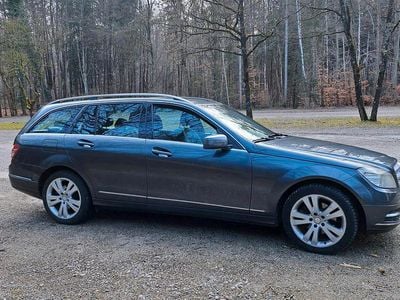 Gebraucht Mercedes C220 170 PS (125 kW) 2011 Grau Kombi