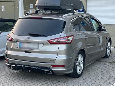 Gebraucht Ford S-MAX S 179 PS (131 kW) 2016 Grau Van / Kleinbus
