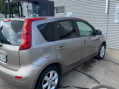Gebraucht Nissan Note 88 PS (64 kW) 2007 Braun Kleinwagen