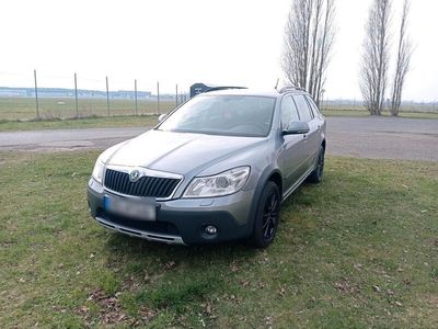 gebraucht Skoda Octavia Scout 2,0Tdi, 4x4, Xenon, AHK