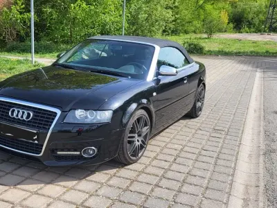 Używany Audi A4 Cabriolet 163 KM (119 kW) 2004 Czarny Kabriolet