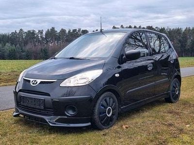 Gebraucht Hyundai i10 69 PS (50 kW) 2010 Schwarz Kleinwagen