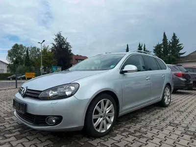 Gebraucht VW Golf VI Highline 122 PS (89 kW) 2009 Silber Kleinwagen
