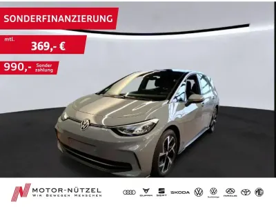 Gebraucht VW ID.3 Pro 150 kW (204 PS) 2024 Mondsteingrau/schwarz Kleinwagen
