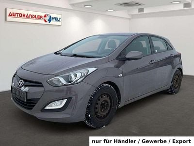 Gebraucht Hyundai i30 Edition 99 PS (72 kW) 2014 Braun Limousine