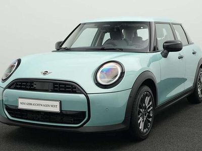 Grün Gebraucht 2024 Mini Cooper Classic Kleinwagen | 27.921 € (Fairer Preis)