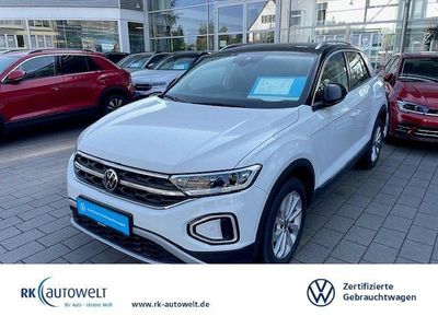 Second-hand VW T-Roc Style 150 CP (110 kW) 2022 Alb SUV