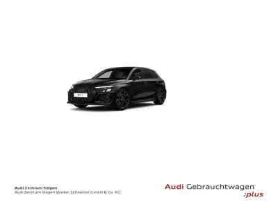 Gebraucht Audi RS3 Sportback Ambiente 400 PS (294 kW) 2022 Mythosschwarz metallic Kleinwagen