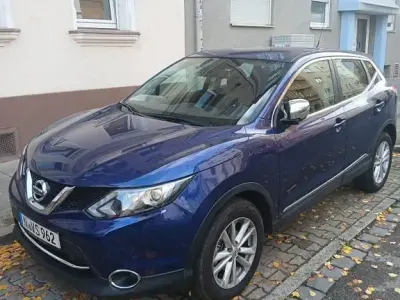 Gebraucht Nissan Qashqai N-Connecta 131 PS (96 kW) 2016 Blau SUV