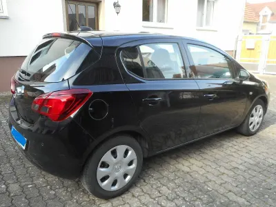 Używany Opel Corsa Edition 90 KM (66 kW) 2019 Czarny Hatchback