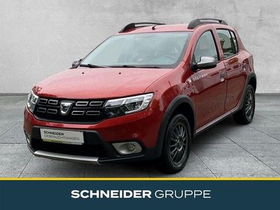Rot Gebraucht 2017 Dacia Sandero Prestige Kleinwagen | 9.990 € (Etwas zu teuer)