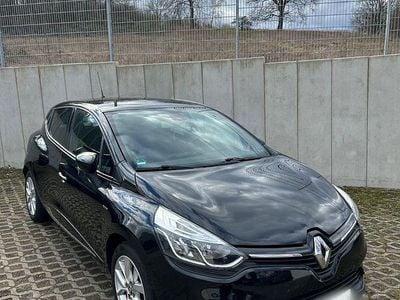 Gebraucht Renault Clio IV Life 73 PS (53 kW) 2018 Schwarz Kleinwagen
