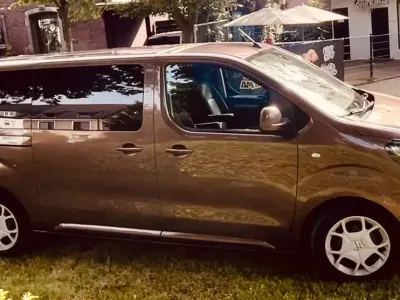 Gebraucht Citroën Jumpy 177 PS (130 kW) 2019 Braun Van / Kleinbus