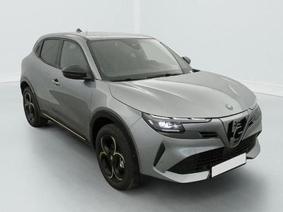 Nuova Alfa Romeo Junior 136 CV (100 kW) 2026 Grigio SUV