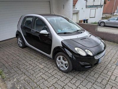 Usado Smart ForFour 95 HP (69 kW) 2005 Cinzento Citadino
