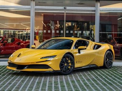 Usata Ferrari SF90 2021 Giallo Coupé
