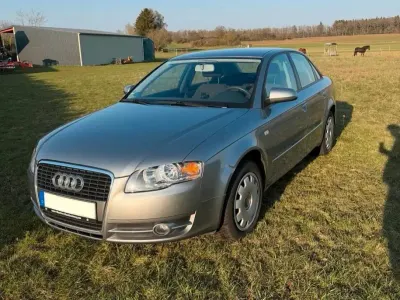 Gebraucht Audi A4 131 PS (96 kW) 2006 Silber Limousine