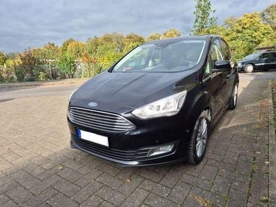 Schwarz Gebraucht 2015 Ford C-MAX Titanium Van / Kleinbus | 11.000 € (Etwas zu teuer)