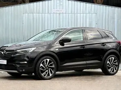 Gebraucht Opel Grandland X Ultimate 181 PS (133 kW) 2019 Schwarz SUV