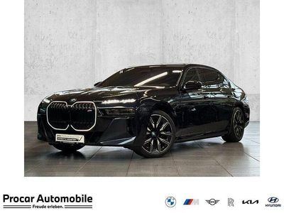 Usata BMW M760e Sport Line 571 CV (419 kW) 2024 Grigio Berlina