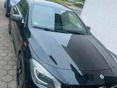 Gebraucht Mercedes CLA250 AMG line 211 PS (155 kW) 2014 Schwarz Coupé