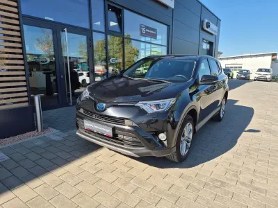 Usata Toyota RAV4 Hybrid Team 197 CV (144 kW) 2018 Nero SUV
