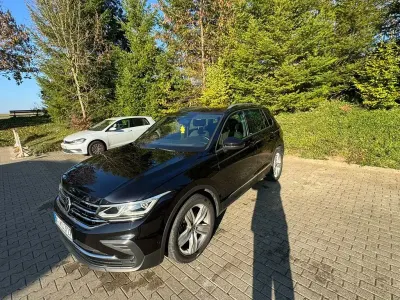 Gebraucht VW Tiguan United 150 PS (110 kW) 2021 Schwarz SUV