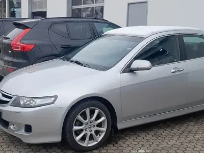 Gebraucht Honda Accord Executive 190 PS (139 kW) 2007 Silber Limousine