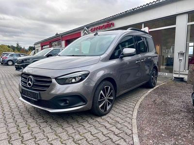 Mercedes T180