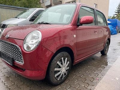 Daihatsu Trevis