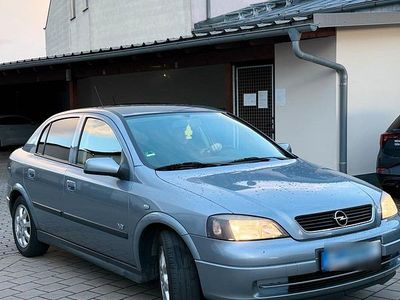 Usata Opel Astra 84 CV (61 kW) 2003 Andere farben Berlina