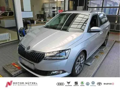 Gebraucht Skoda Fabia Clever 95 PS (69 kW) 2022 Silber Kleinwagen