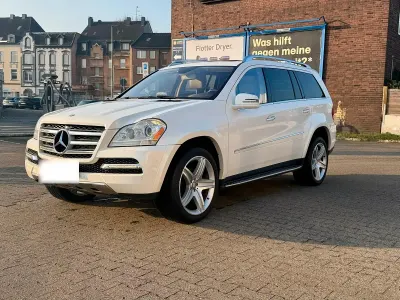 Gebraucht Mercedes GL550 AMG 387 PS (284 kW) 2011 Weiß SUV