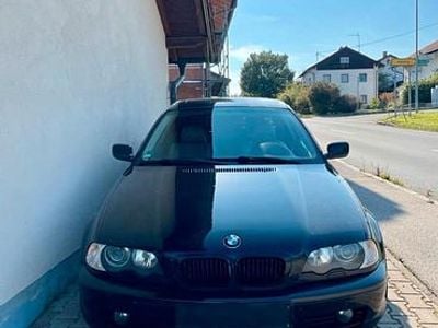 BMW 323
