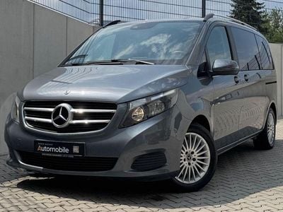 Mercedes V220