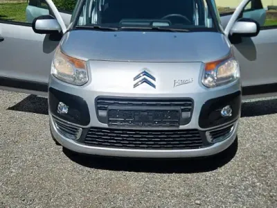 Gebraucht Citroën C3 Picasso 95 PS (69 kW) 2009 Silber Van / Kleinbus