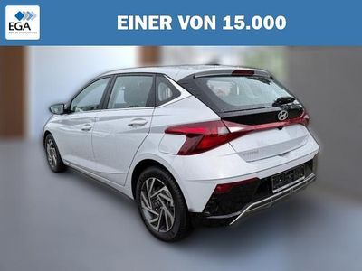 Metallic Gebraucht 2024 Hyundai i20 Advanced | 20.130 € (Fairer Preis)