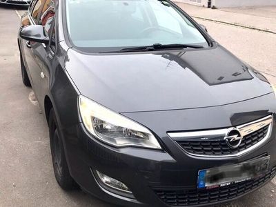 gebraucht Opel Astra Sport Tourer