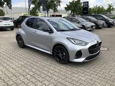 Usata Mazda 2 Homura-Line 116 CV (85 kW) 2025 Argento Utilitaria