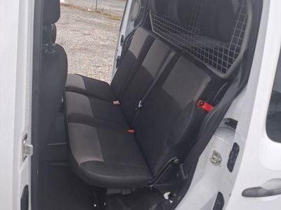 Gebraucht Renault Kangoo 60 kW (82 PS) 2017 Weiß Van / Kleinbus