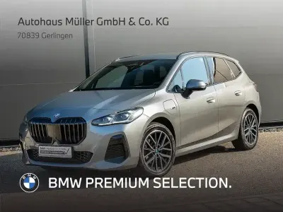 Gebraucht BMW 225 M Sport 245 PS (180 kW) 2022 Skyscraper grau metallic Van / Kleinbus