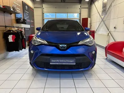 Gebraucht Toyota C-HR Team 122 PS (89 kW) 2022 Blau SUV